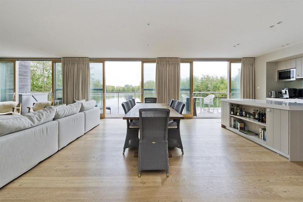 3 bedroom flat to rent - Photo 1