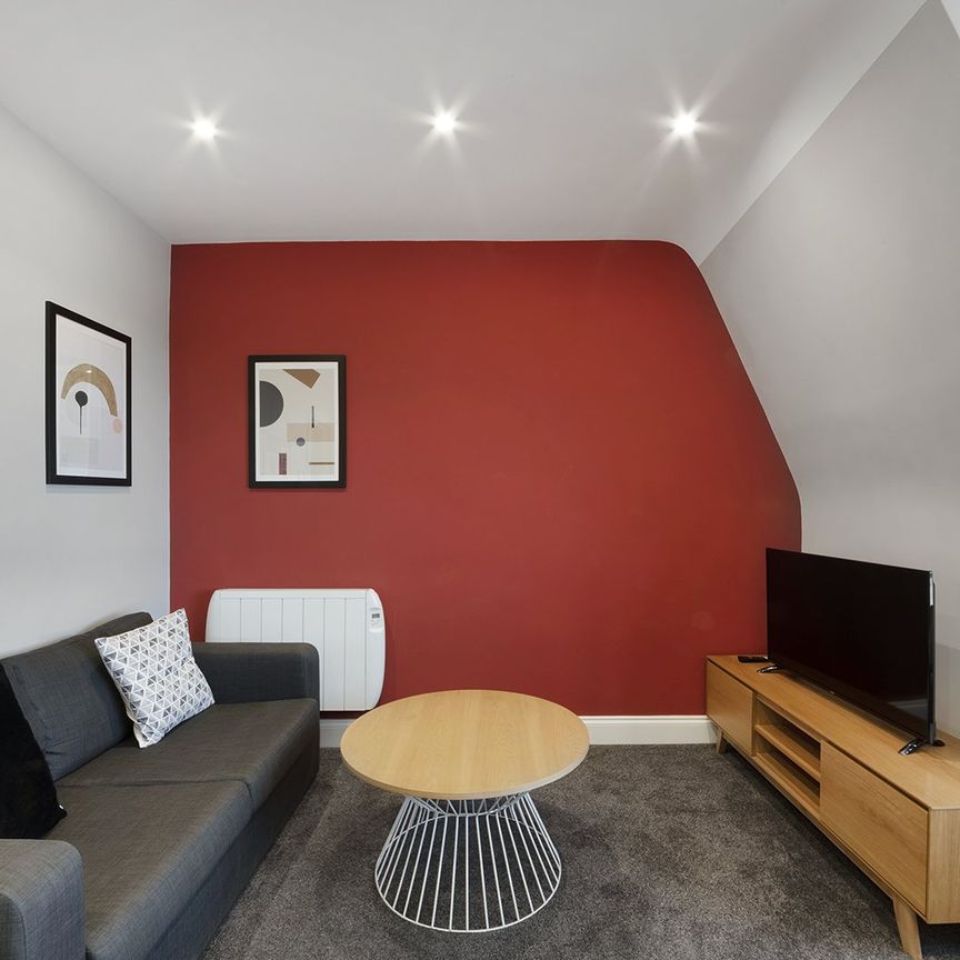 Waveney Road, Lowestoft - Photo 1