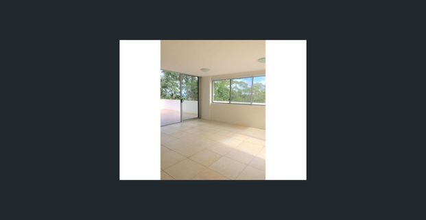 Massive Luxury Top Level Two Bedroom Penthouse with Magnificent View and Huge Wrap Around Terrace in a Premier Leafy Tranquil Neighborhood! - Photo 1