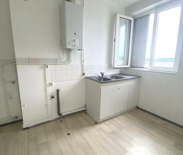 - MOURENX - CENTRE VILLE - APPARTEMENT T4 de 86 m2 - TRAVERSANT - - Photo 5