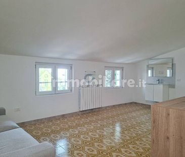 Trilocale via Borgo di Sotto, Rivoltella, Desenzano del Garda - Photo 1