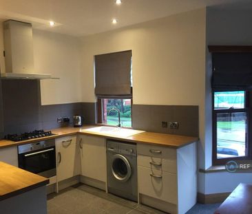 2 bedroom maisonette to rent - Photo 5