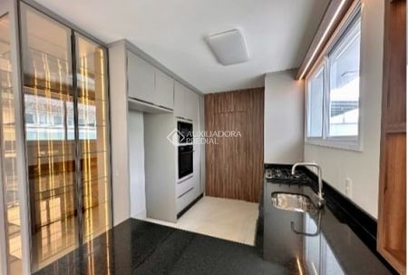 Cobertura com 3 quartos e 166m² para alugar em Jurerê, Florianópolis. - Photo 2