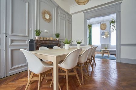 Location Maison 12 pièces 193m² LILLE 59000 - Photo 5