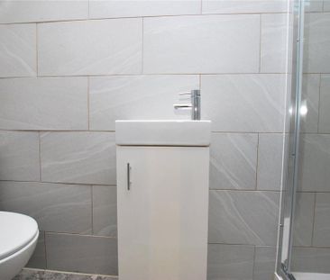 1 bedroom house of multiple occupation to rent - Photo 4