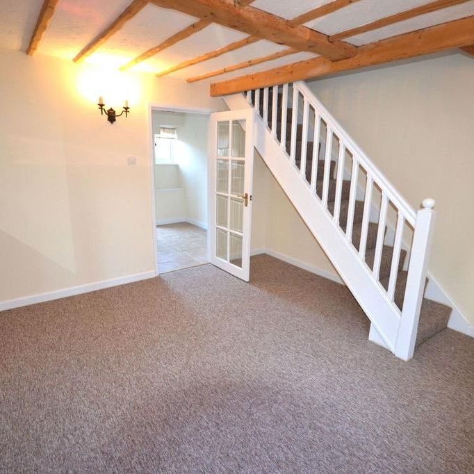 2 bedroom cottage to rent - Photo 1