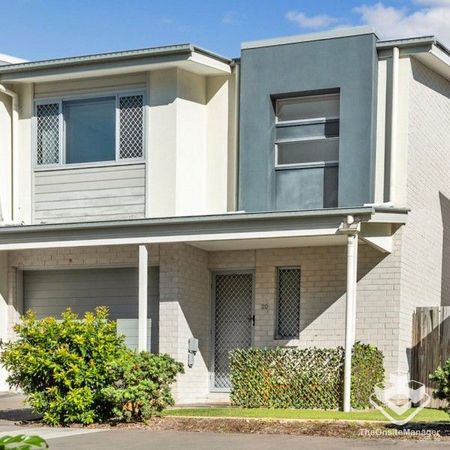 3 Bed Townhouse with courtyard - Photo 3