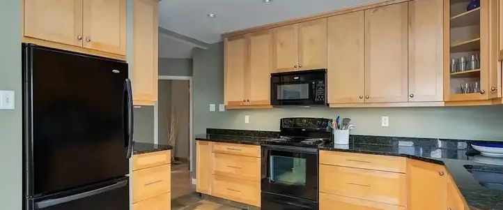 2 Bedroom Main Floor in Wildwood | Calgary - Photo 1