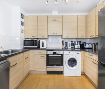 2 bedroom flat to rent - Photo 4