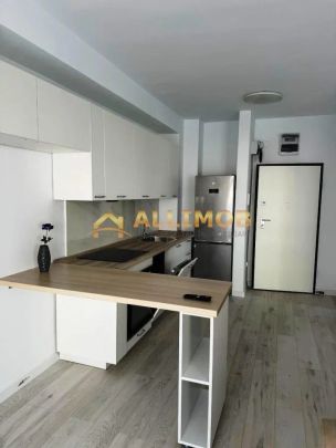 Garsoniera in Ploiesti, zona Vest - Fotografie 1
