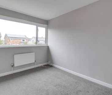 3 bedroom end of terrace house to rent - Photo 5