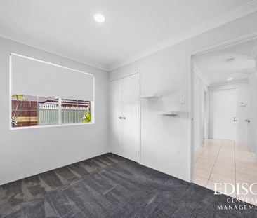 Beautifully Presented Unit in a Secure, Quiet Complex - Photo 6