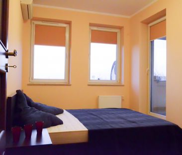 Mieszkanie wynajem Poznań Szczytnicka klimatyzacja basen - Zdjęcie 2