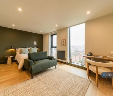 Studio to rent - Photo 5