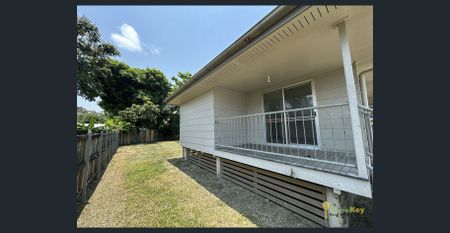 Cosy Home At The End Of A Cul-De-Sac!! - Photo 2