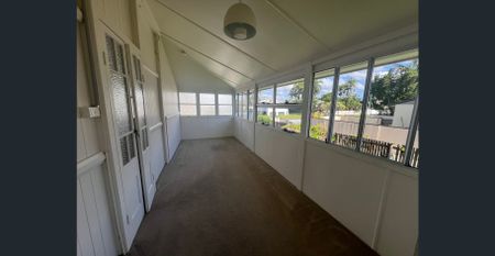 Charming Family Home in East Mackay - Photo 5