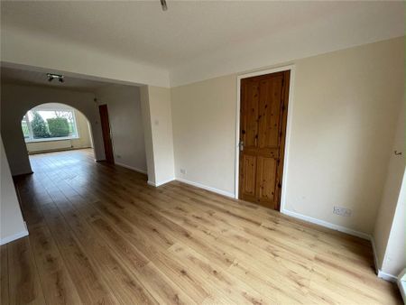3 bedroom semi-detached house to rent - Photo 3