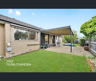 9 Miles Court, Cranbourne, Vic 3977 - Photo 4
