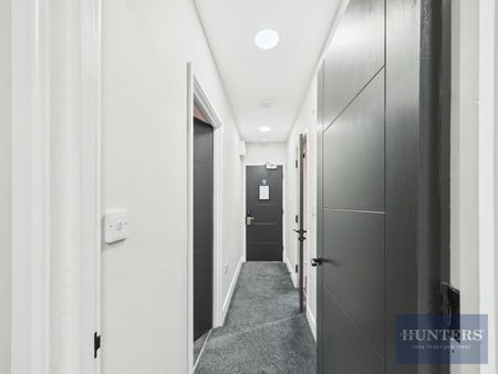 1 bedroom Flat To Let - Photo 4