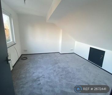 3 bedroom end of terrace house to rent - Photo 5