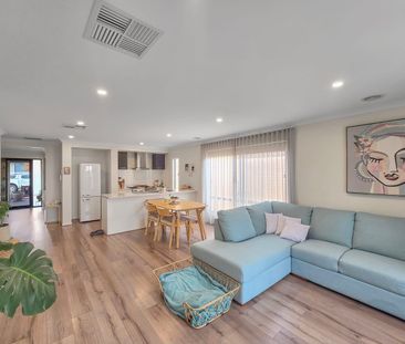 Stunning Home! - Photo 2