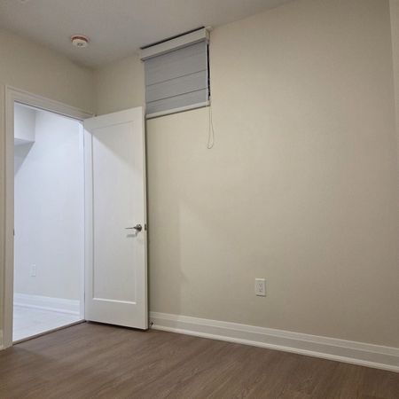 For Lease - 195 Milky Way Drive, Richmond Hill, Ontario - Photo 2