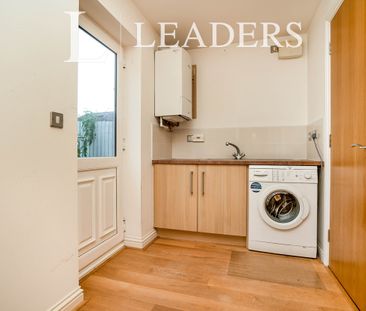 4 bedroom house to rent Wellingtonia Close, Shepshed, Loughborough,... - Photo 6