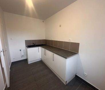 Location Appartement 1 pièce 41m² OZOIR LA FERRIERE 77330 - Photo 6