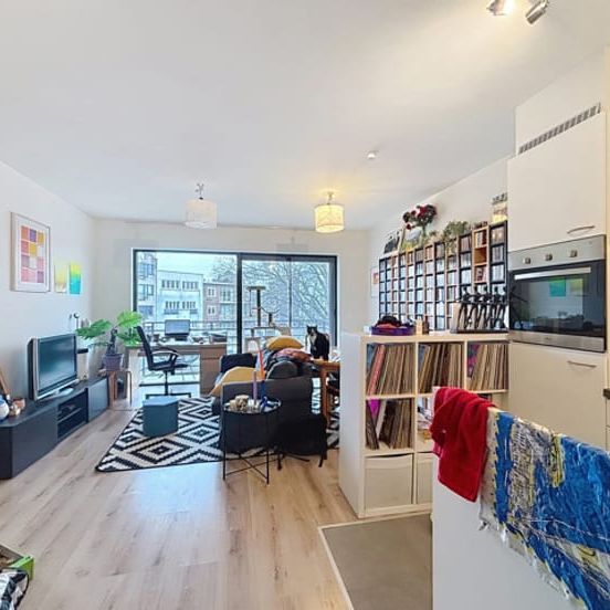 Appartement te huur - Photo 1