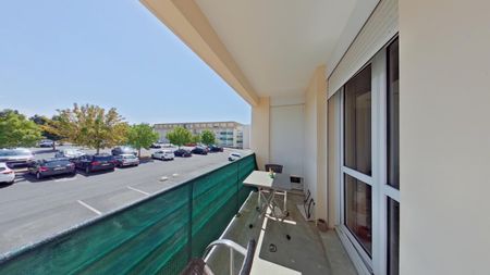 Location Appartement 2 pièces 31m² POITIERS 86000 - Photo 3