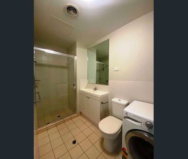 202/246-248 Franklin Street, Adelaide, SA 5000 - Photo 2