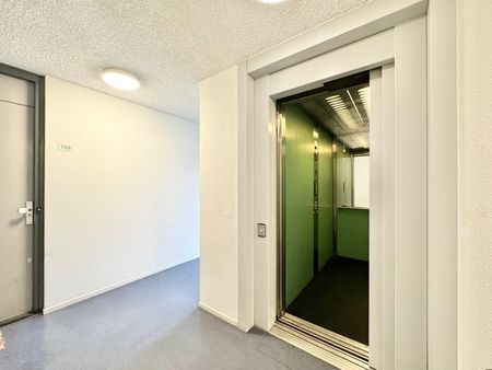 Te huur: Appartement Bijlmerdreef in Amsterdam - Photo 3