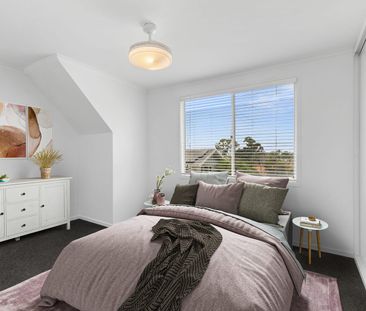 Family Favourite - Photo 4