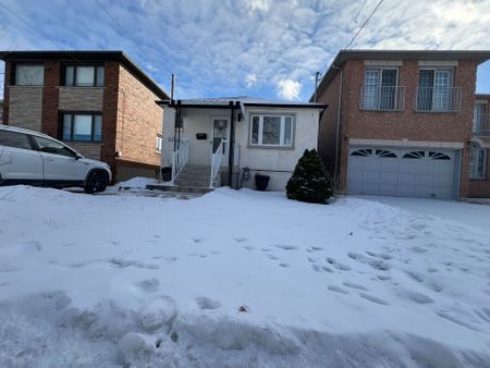 For Lease - 53 Regent Road Unit# Lower-B, Toronto, Ontario - Photo 2