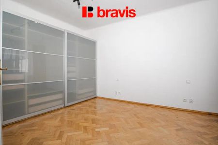 Pronájem bytu 2+kk, ulice Zahradníkova, Brno - Veveří, zařízený, balkon, sklep - Fotografie 3