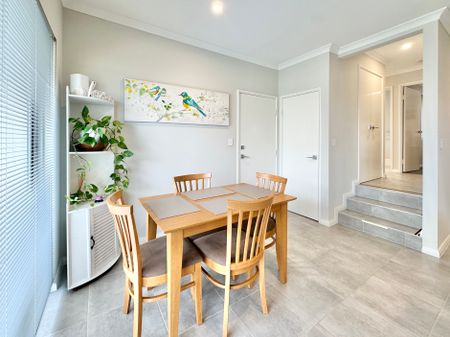 Cozy 2-Bedroom Rental in Nollamara - Ideal for Comfort and Convenience - Photo 3