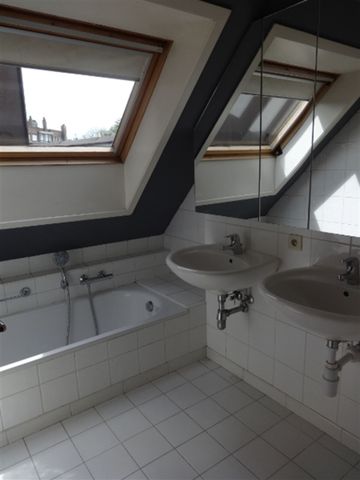 Modern appartement centrum Kortrijk - Photo 3