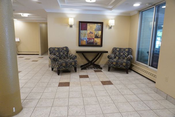 City Place II - Photo 1