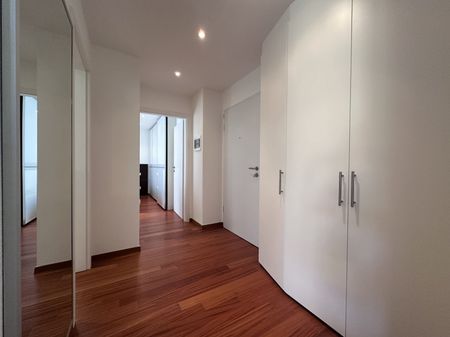 2.5 Zimmer, 60 m², 2. Stock - Photo 5