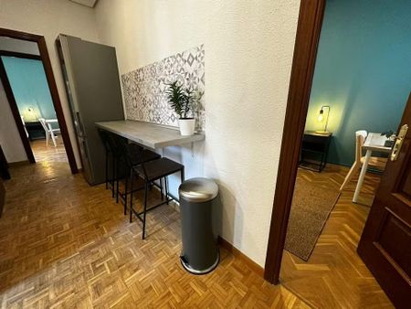 Calle de la Victoria, Madrid, Community of Madrid 28012 - Photo 3