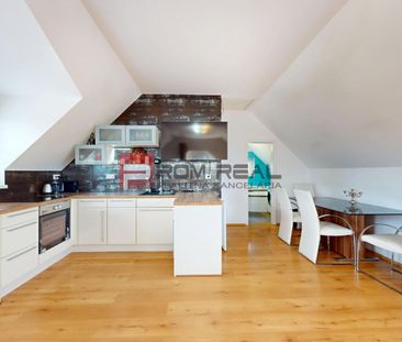 3D OBHLIADKA - Veľký 2-izbový podkrovný byt s rozlohou 62 m2 + terasa - Photo 4