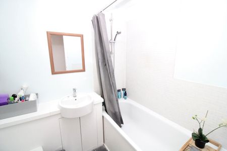 Sillwood Place - Photo 4