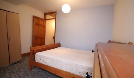 Station Road, Forest Gate, London, E7 - Photo 5