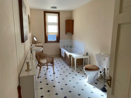 2 bedroom Semi Detached house for rent - Photo 4