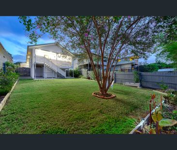 74 Thynne Ave, Norman Park, Qld 4170 - Photo 6