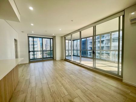 750 Per Week - Photo 4