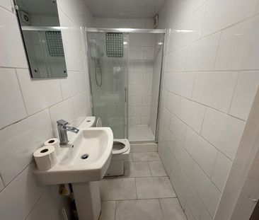 Albion Court, Luton - Photo 1