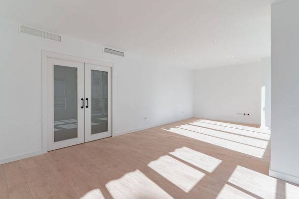 Piso de alquiler en La Malagueta - Monte Sancha - Photo 1