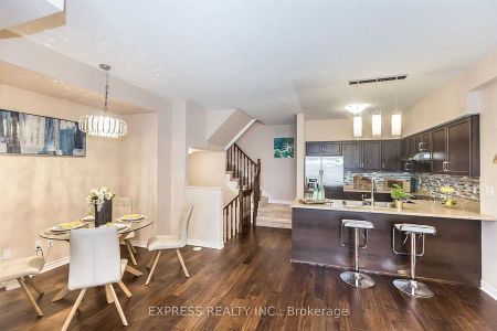 For Lease - 16 Eaton Park Lane Unit# 13, Toronto, Ontario - Photo 2