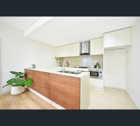 603/16 Corniche Drive, Wentworth Point, NSW 2127 - Photo 2